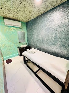 Evokes Bypass Spa place picture
